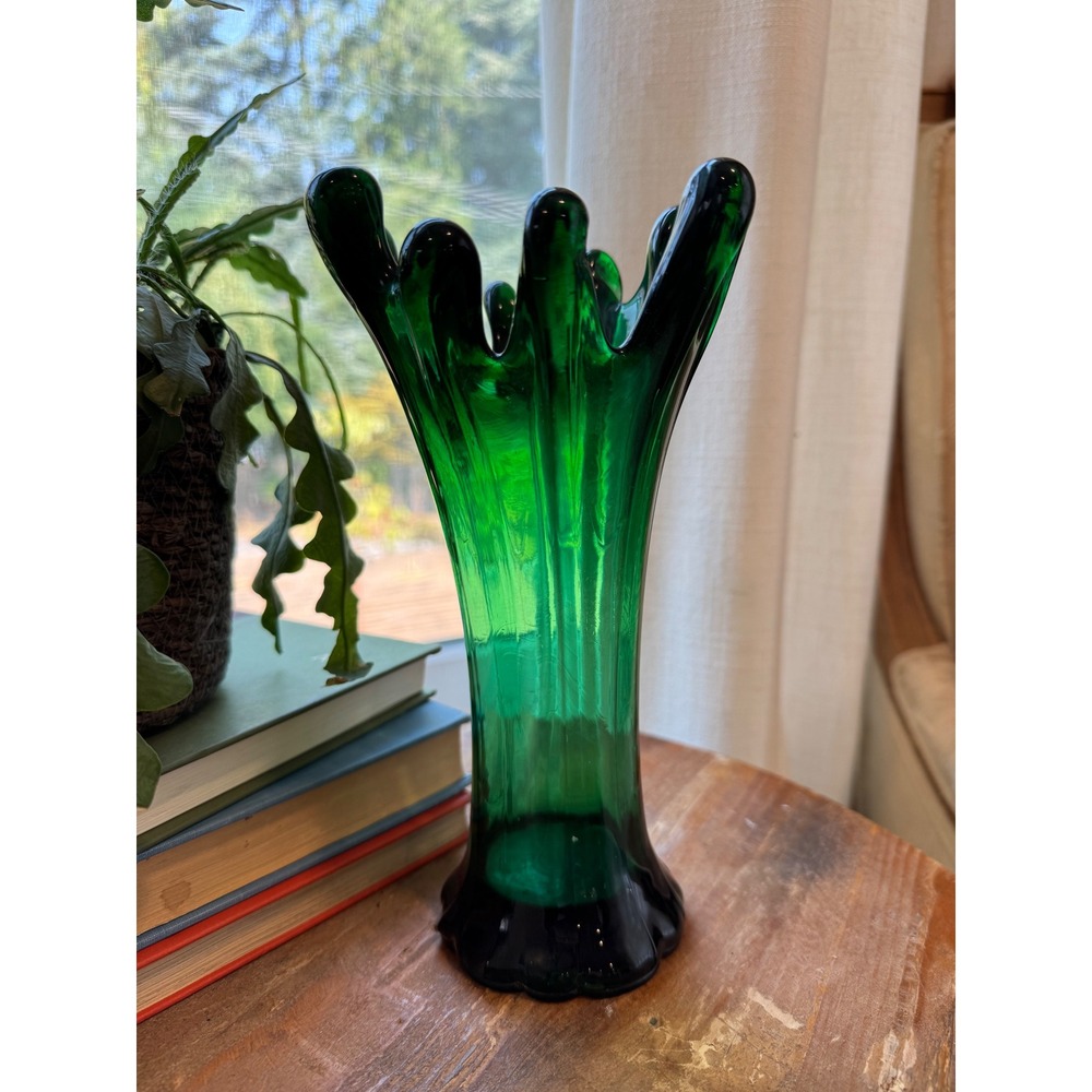 Mid Century Modern Emerald Green Swung Glass 10 Finger Vase 9 Inch Vintage